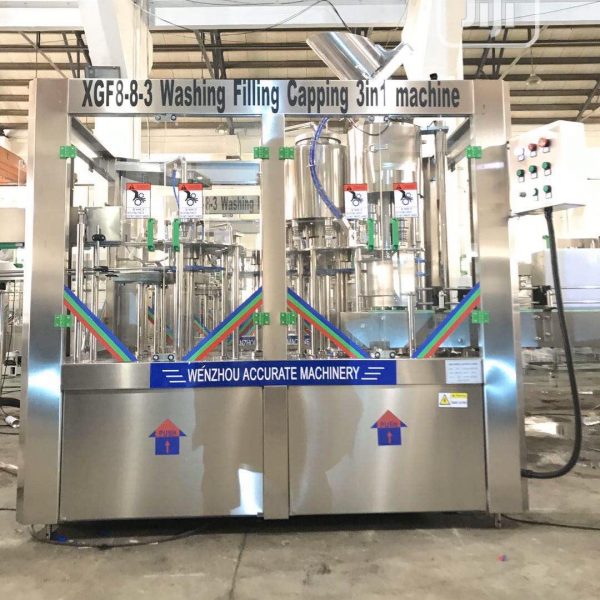 XGF8 8-3 Washing Filling Capping 3in1 Machine