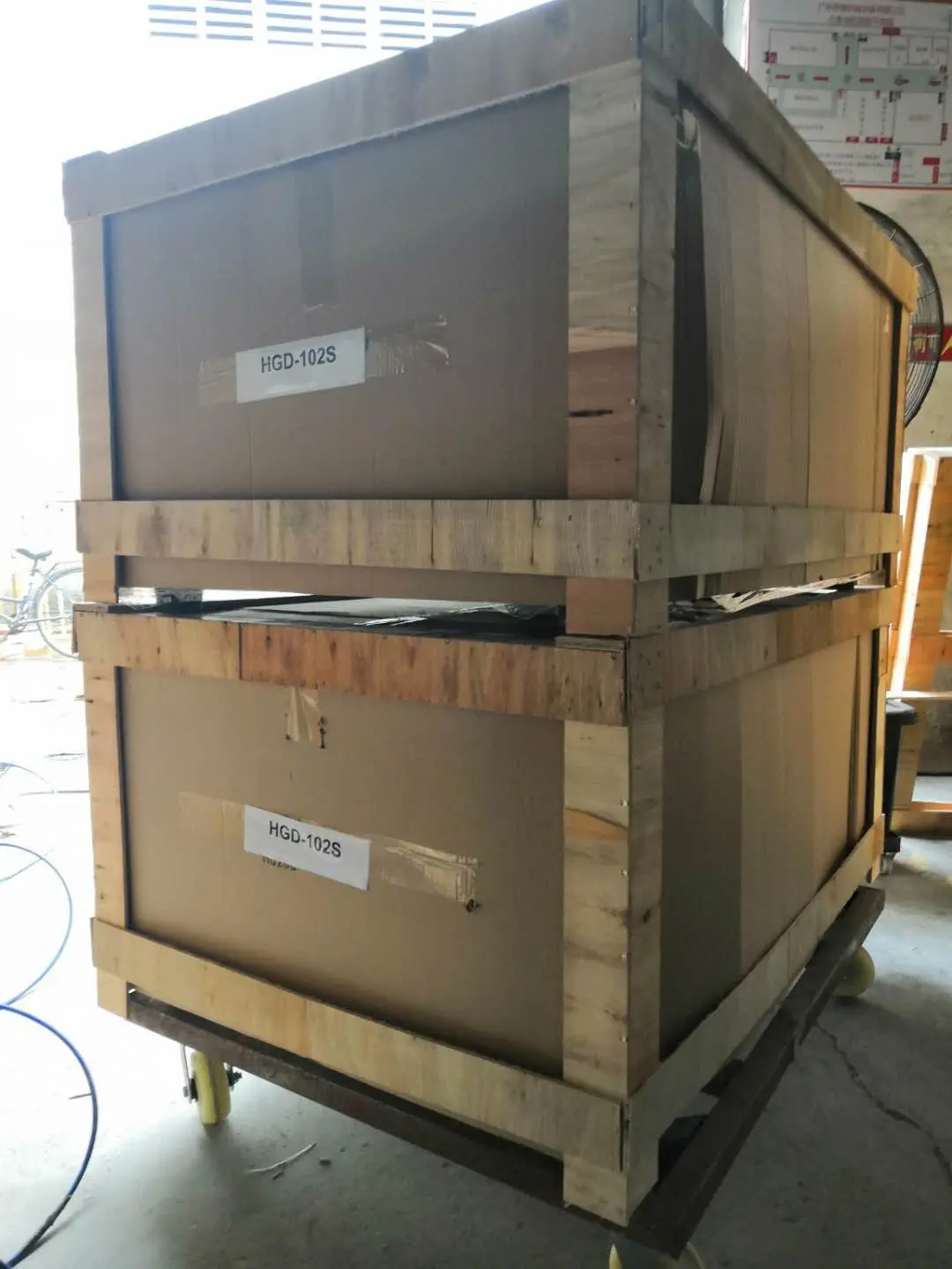 Freestanding Bakery Equipment Bread Making Machine Gas Commercial Pizza Oven